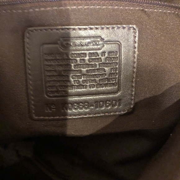 Coach purse - Picture 4 of 4